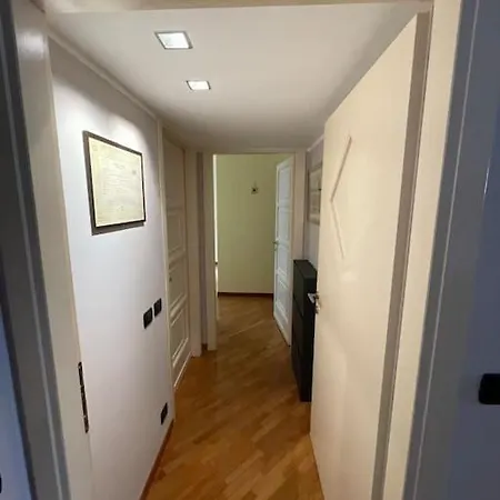 Casa Caldara Homestay Milan